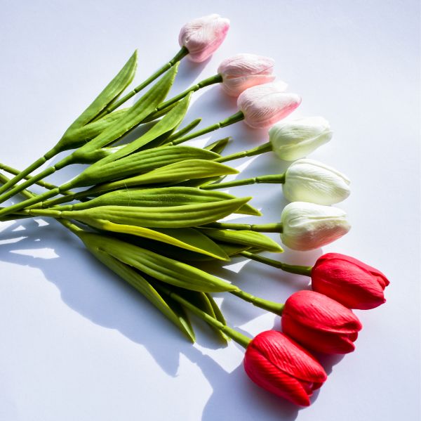 sziszko-tulipanos-asztaldisz-valaszthato-szinek-creativebox